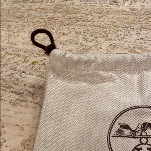 Hermès White and Brown Drawstring Pouch